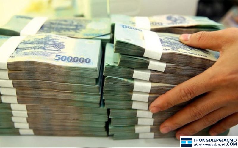 Mơ thấy mình nằm trên đống tiền 500k